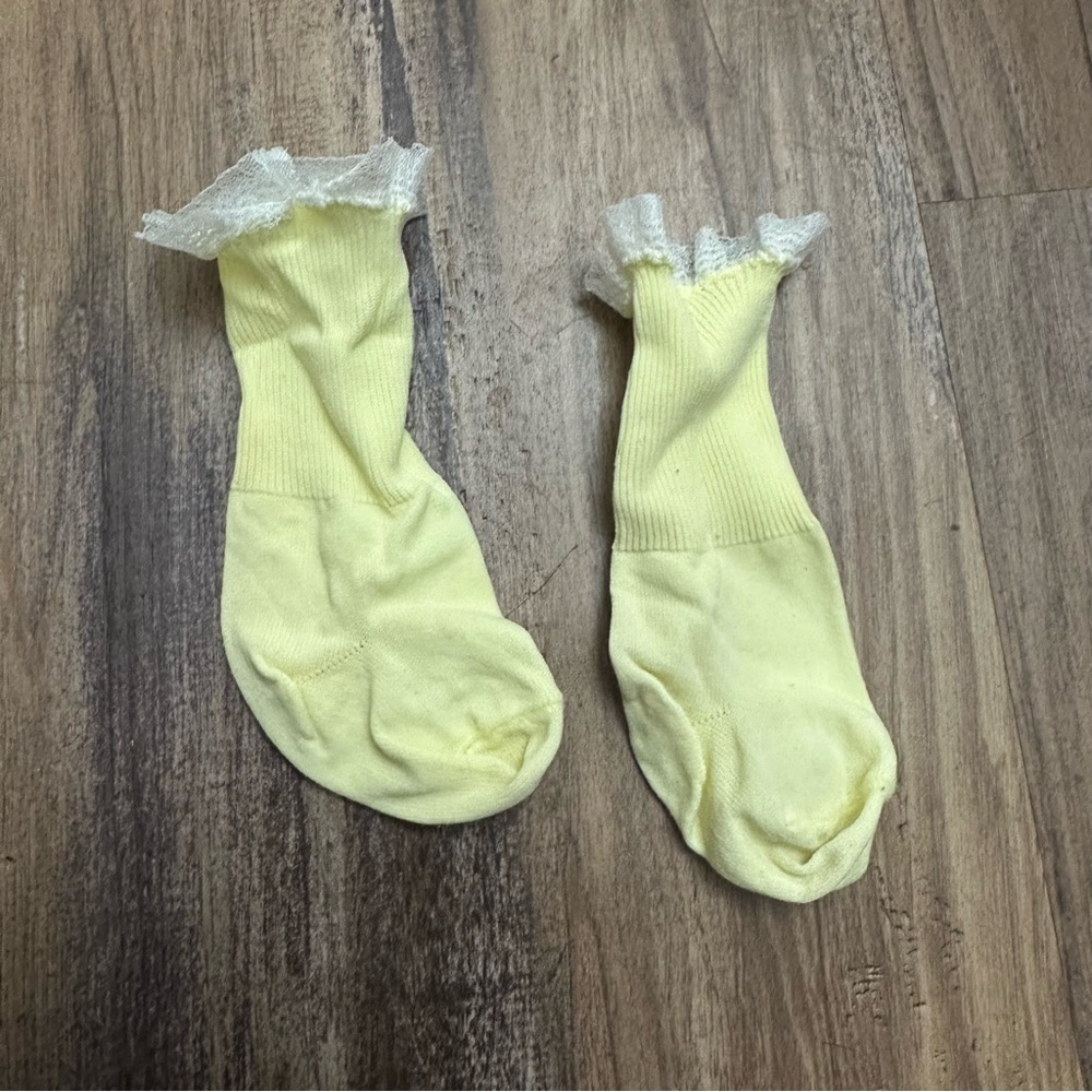 Yellow Lace Trim Socks